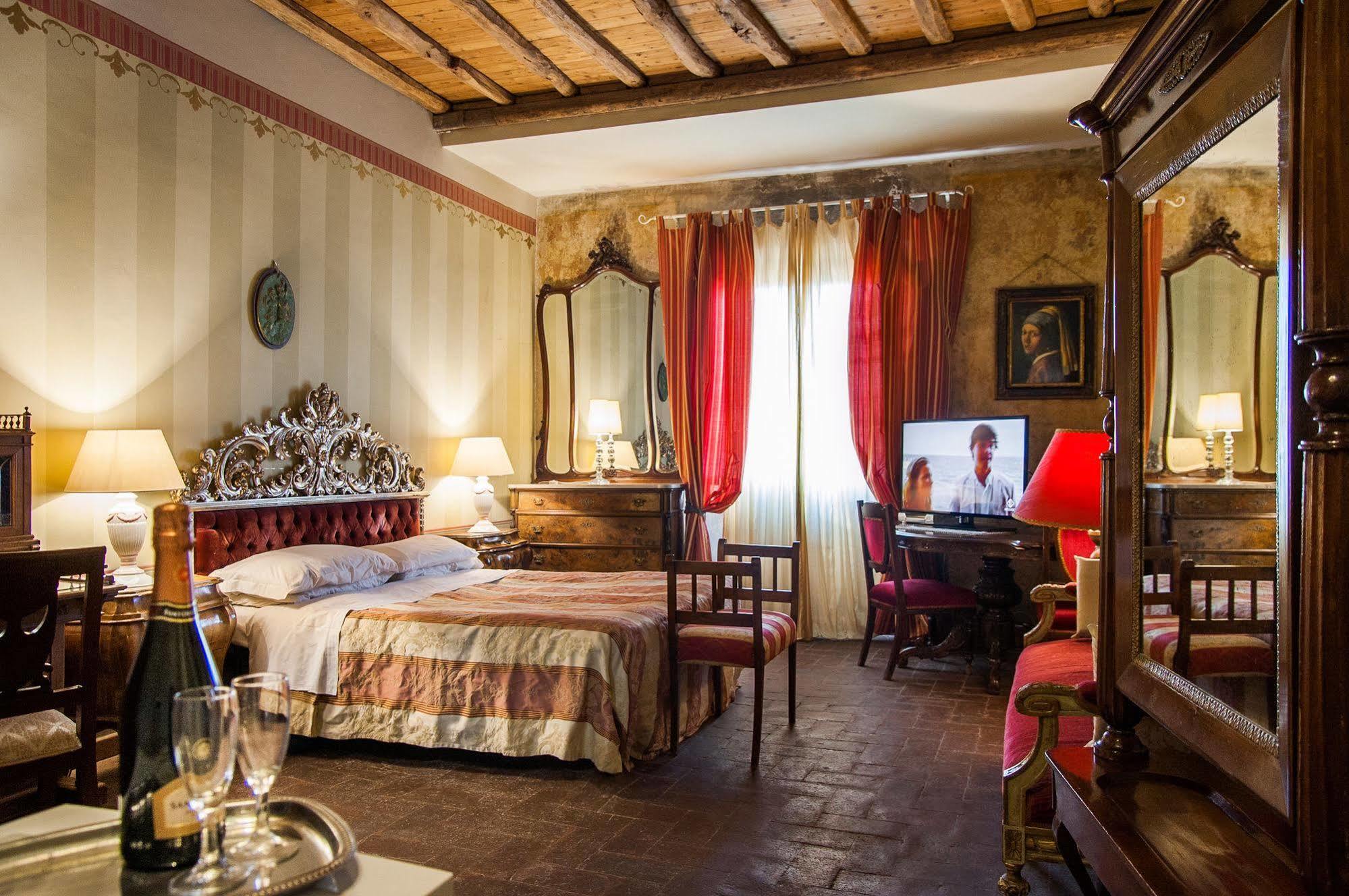 Al Tuscany Lucca Bagian luar foto